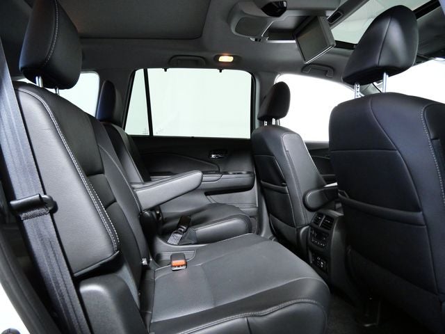 2022 Honda Pilot Touring 7 Passenger