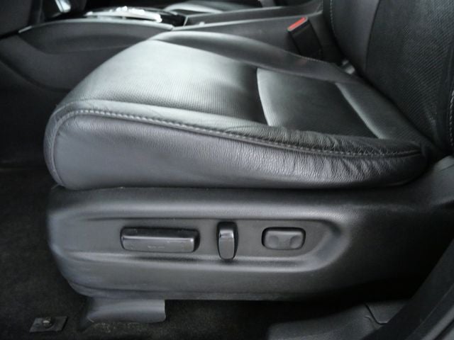 2022 Honda Pilot Touring 7 Passenger
