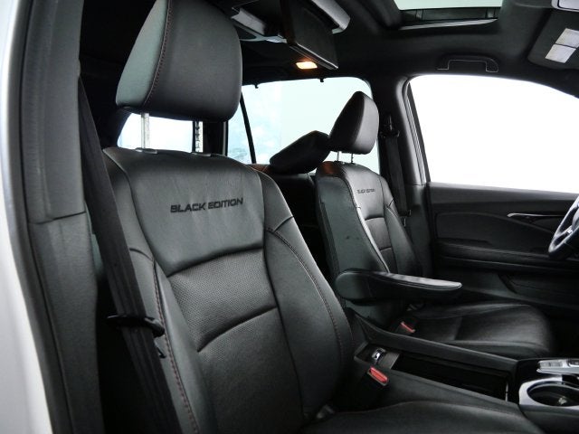 2021 Honda Pilot Black Edition