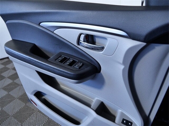 2018 Honda Pilot EX-L w/Rear Entertainment System