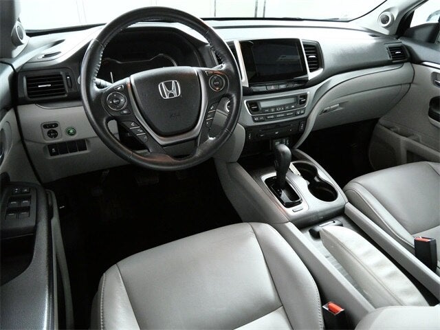 2018 Honda Pilot EX-L w/Rear Entertainment System