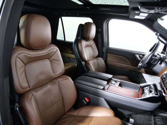 2023 Lincoln Navigator L Reserve