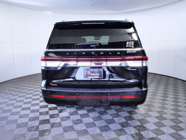 2023 Lincoln Navigator L Reserve