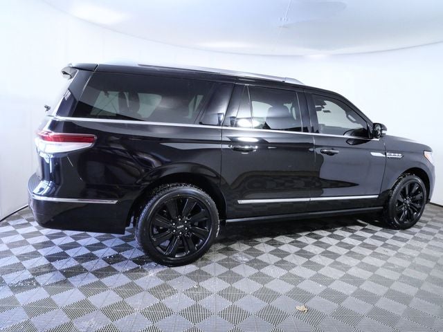 2023 Lincoln Navigator L Reserve