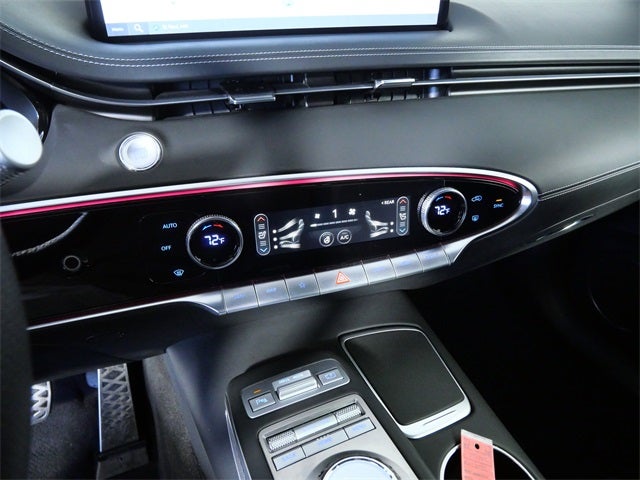 2024 Genesis GV70 2.5T