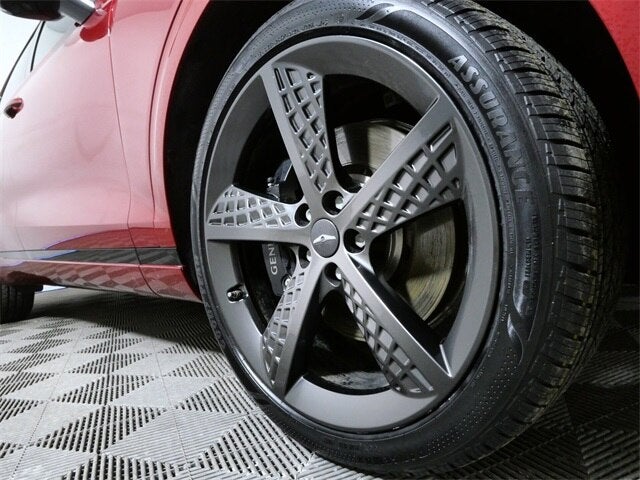 2024 Genesis GV70 2.5T