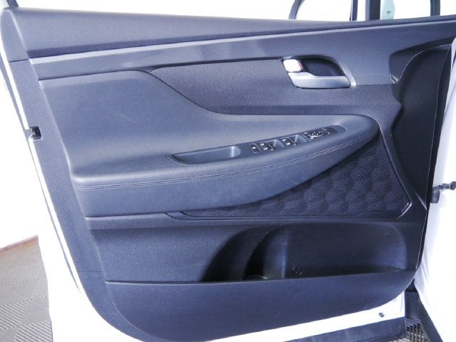 2021 Hyundai Santa Fe SE