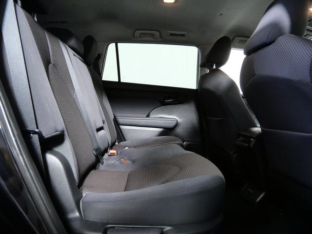 2021 Toyota Highlander Hybrid LE