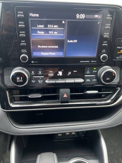 2021 Toyota Highlander Hybrid LE