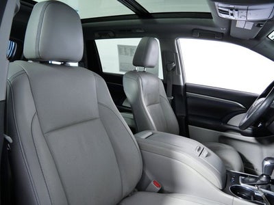 2019 Toyota Highlander Limited Platinum