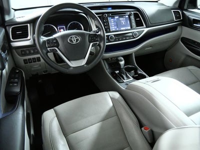 2019 Toyota Highlander Limited Platinum