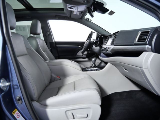 2019 Toyota Highlander Limited Platinum