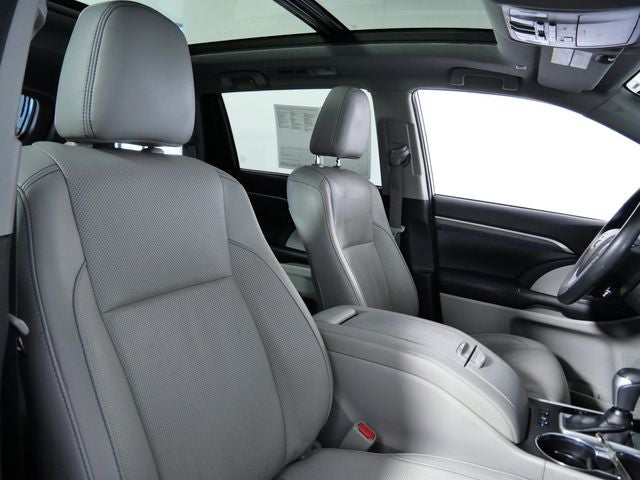 2019 Toyota Highlander Limited Platinum