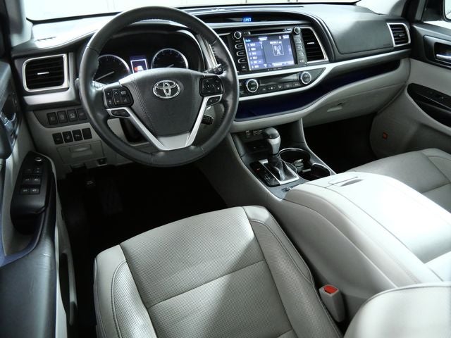 2019 Toyota Highlander Limited Platinum