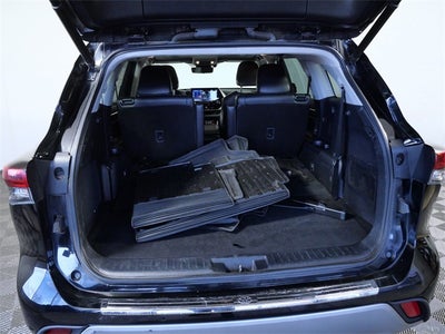 2020 Toyota Highlander Platinum