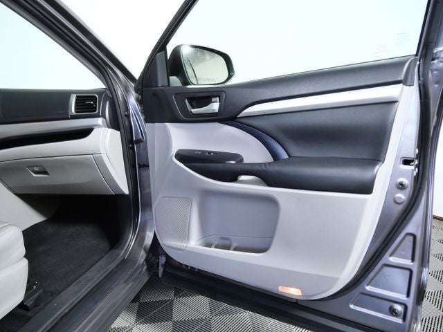2015 Toyota Highlander XLE V6