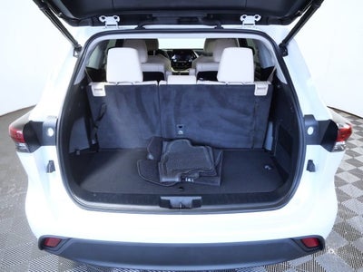 2023 Toyota Highlander Hybrid XLE