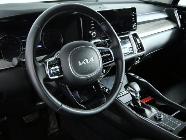 2023 Kia Sorento X-Line S