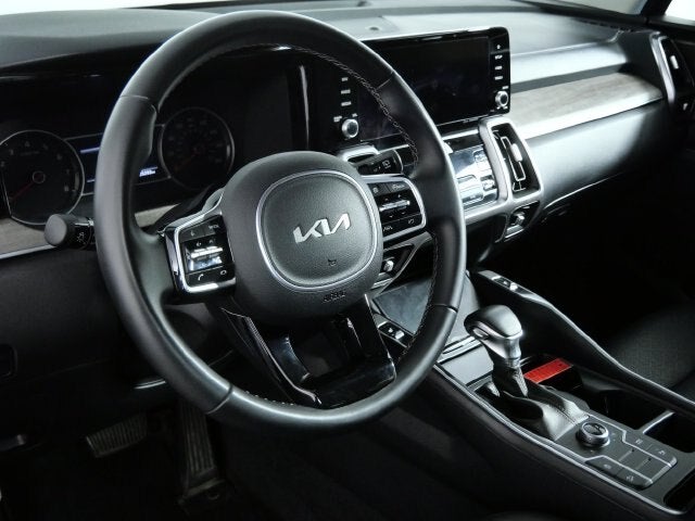 2023 Kia Sorento X-Line S