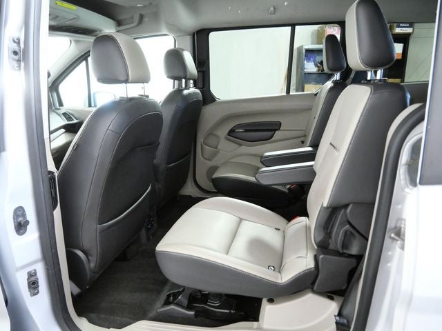 2017 Ford Transit Connect Titanium