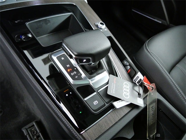 2022 Audi Q5 40 Premium Plus quattro