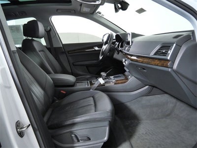 2020 Audi Q5 45 Premium Plus quattro