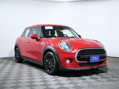 2019 MINI Cooper Signature