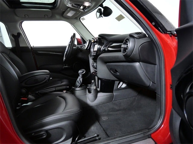 2019 MINI Cooper Signature