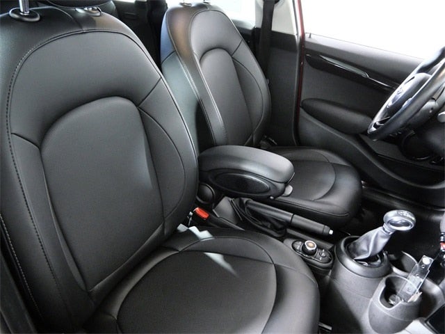 2019 MINI Cooper Signature