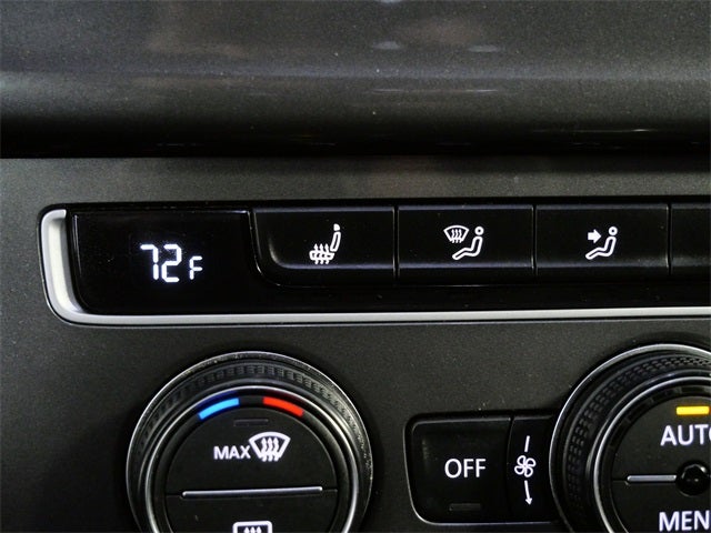 2016 Volkswagen e-Golf SE