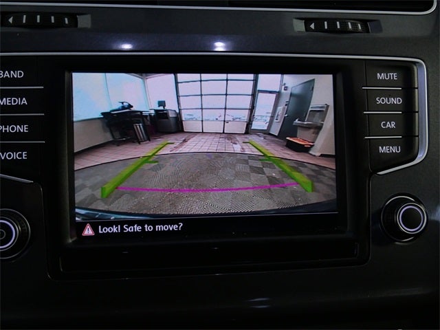 2016 Volkswagen e-Golf SE