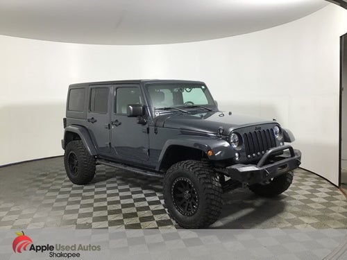 2016 Jeep Wrangler Unlimited Sahara Lifted
