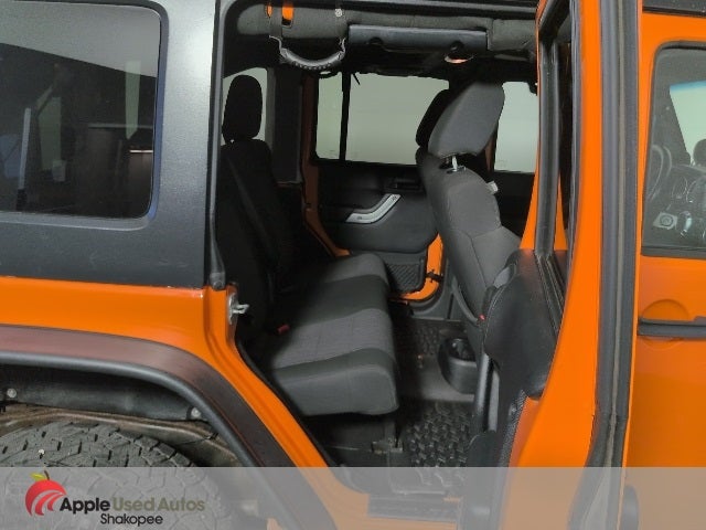 2012 Jeep Wrangler Unlimited Sahara