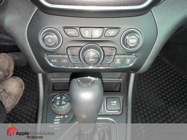 2020 Jeep Cherokee Trailhawk