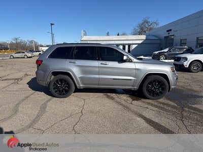 2017 Jeep Grand Cherokee Altitude