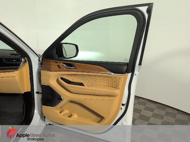 2024 Jeep Grand Cherokee Summit Reserve