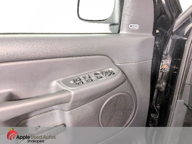 2004 Dodge Ram 1500 SLT