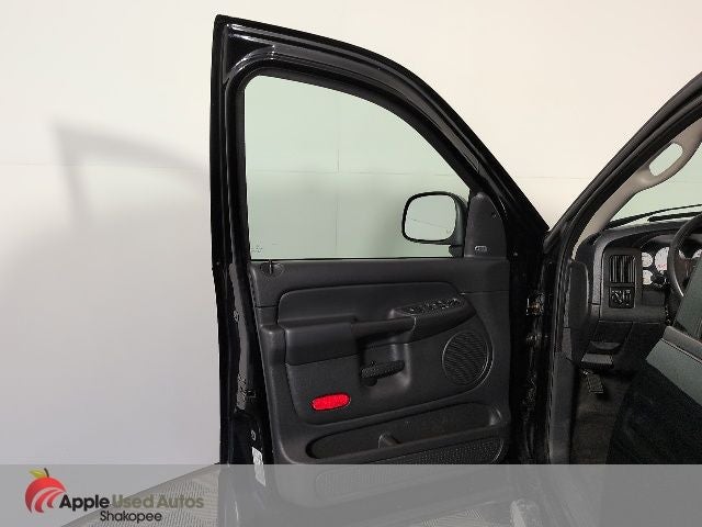 2004 Dodge Ram 1500 SLT