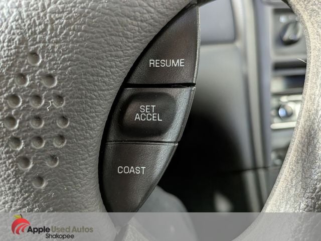 2002 Ford Mustang V6 Deluxe
