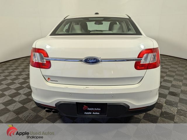 2010 Ford Taurus SEL