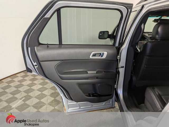 2011 Ford Explorer XLT