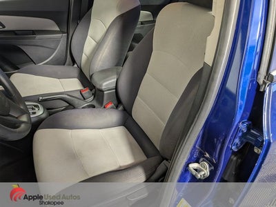 2013 Chevrolet Cruze LS