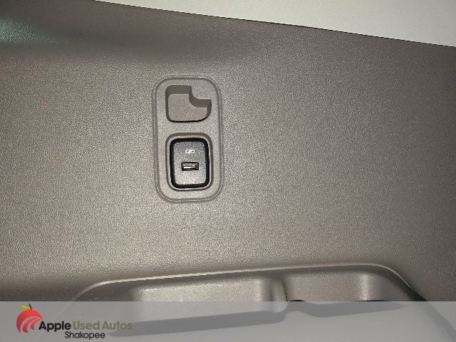 2018 Chevrolet Traverse LT Cloth w/1LT