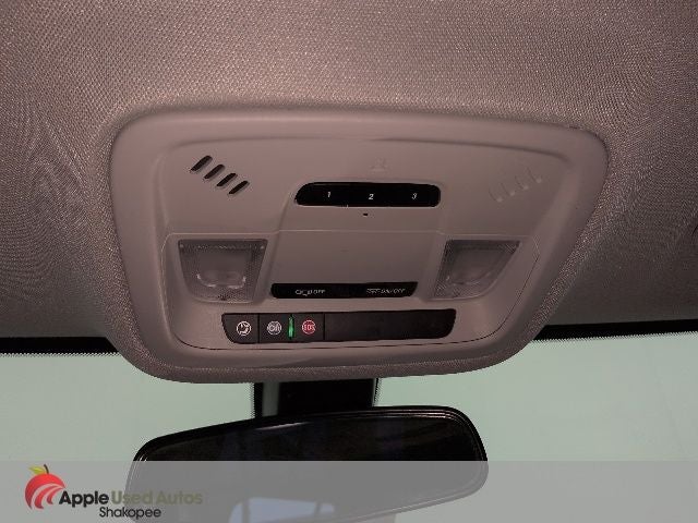 2018 Chevrolet Traverse LT Cloth w/1LT