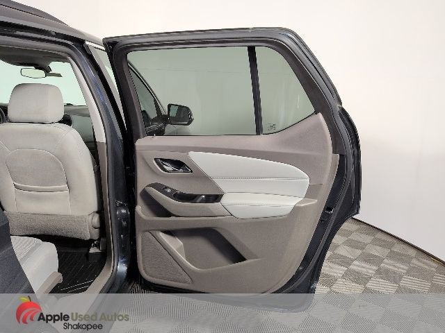 2018 Chevrolet Traverse LT Cloth w/1LT