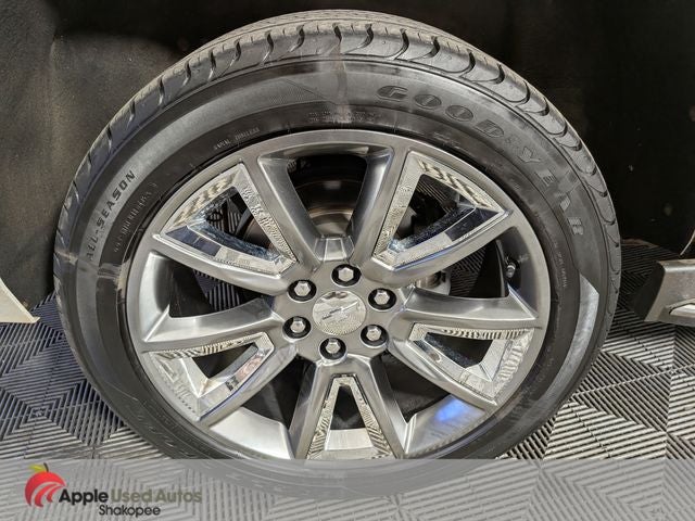 2015 Chevrolet Suburban LTZ