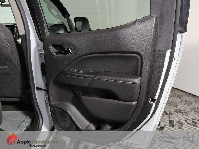 2016 GMC Canyon SLE1