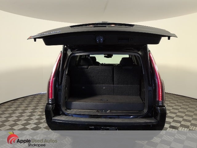 2015 Cadillac Escalade Luxury