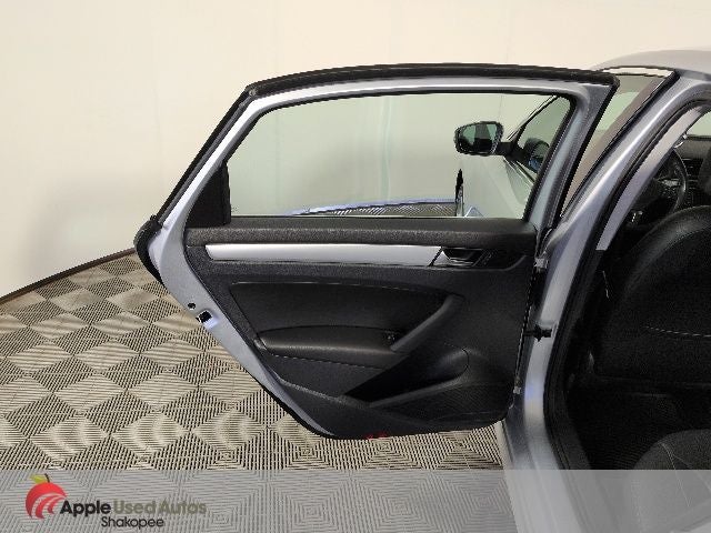 2013 Volkswagen Passat 2.5 SE