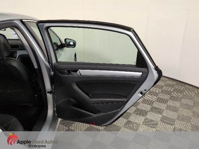 2013 Volkswagen Passat 2.5 SE